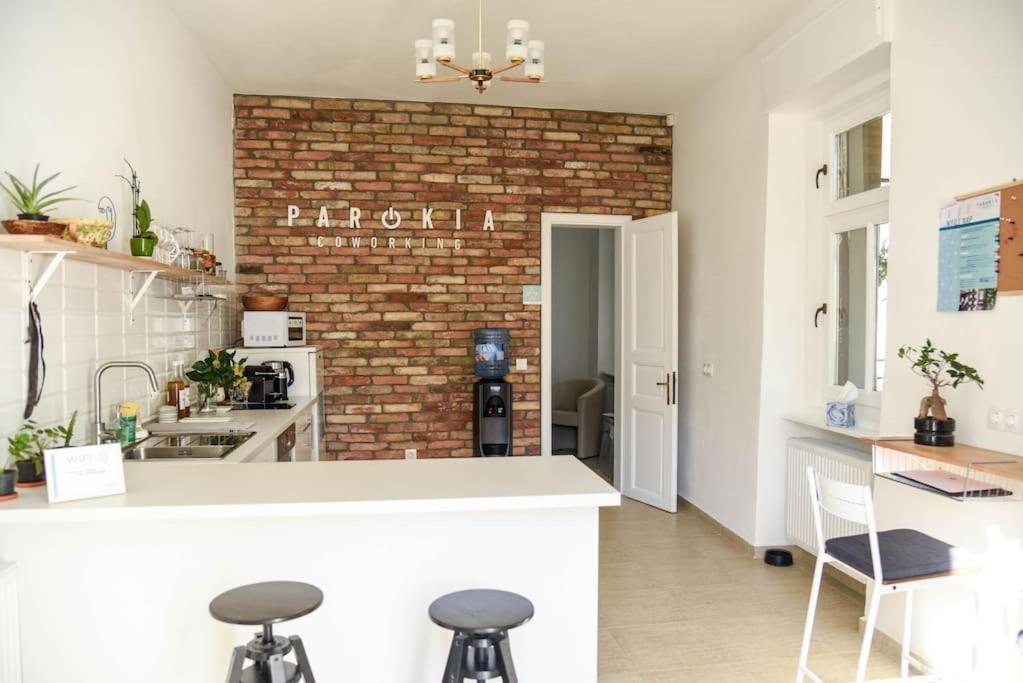 Parokia Apartman Es Coworking A Balaton Mellett Kaptalantoti 외부 사진